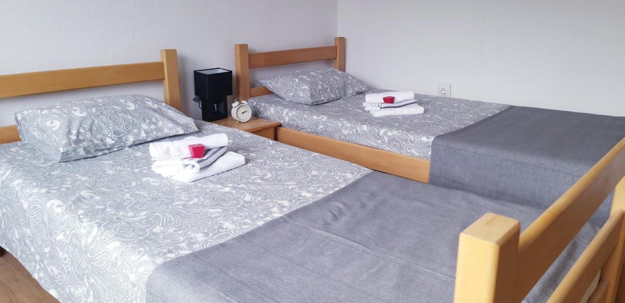 Studio Apartman Sajra Кулен Вакуф Екстериор снимка